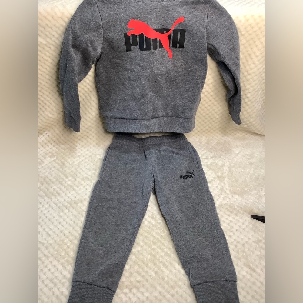 Puma Gray Sweatpants Comfortable Athletic Joggers